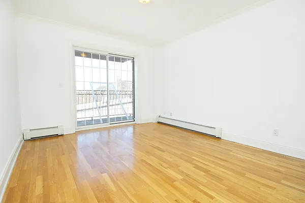 Rented by Modern Spaces | media 4