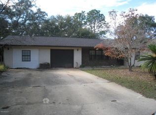 1040 SE 175th Ct, Silver Springs, FL 34488