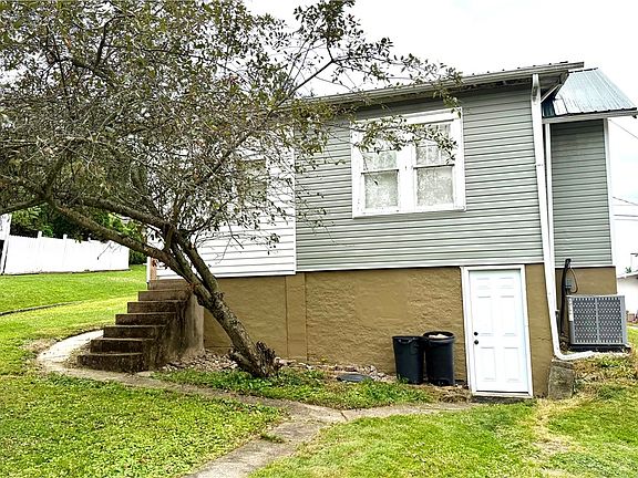 4th image of 206 S Jefferson St