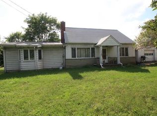 759 Arona Rd, New Stanton, PA 15672