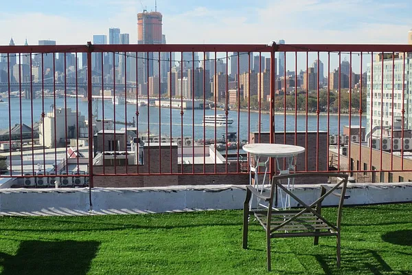 Rented by EXR | media 8