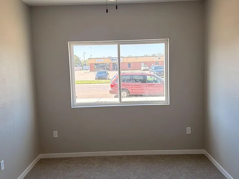 1819 Palace Dr #1C — Photo 3