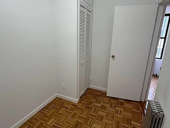 5th image of 365 Broome St APT 3