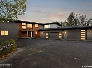 14170 Golden View Dr, Anchorage, AK 99516