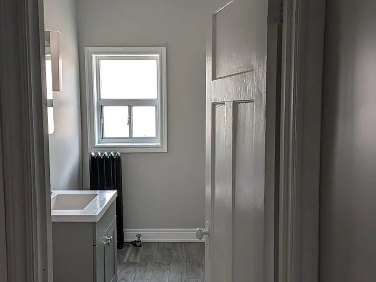 752 Main St E #6A — Photo 10