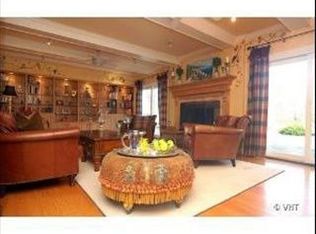 1164 Oak Grove Ln, Lake Forest, IL 60045