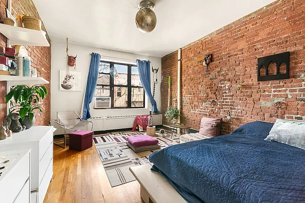 Rented by MNS | media 13