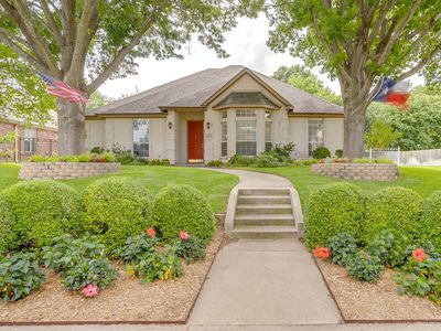 1108 Canton Rd, Cleburne, TX, 76033