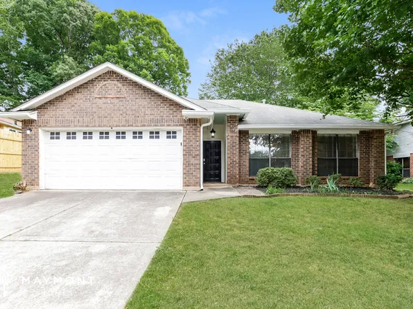 960 Summit Lake Trl, Lawrenceville, GA 30043