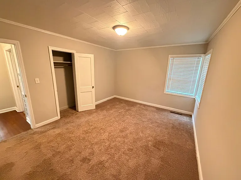 1309 Mount Vernon Ave — Photo 12