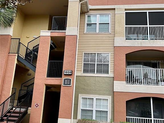2nd image of 1939 SUMMER CLUB APT DRIVE #315