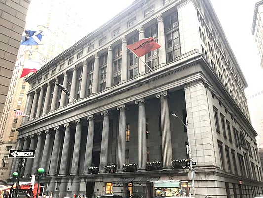 Sold by Joseph T. King RE Inc. | media 19