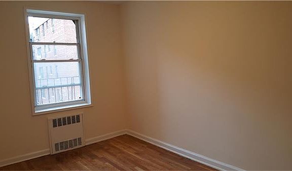 4th image of 3540 75th St #4A