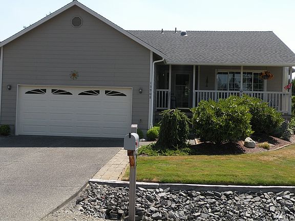 2nd image of 13908 220th Street Ct E