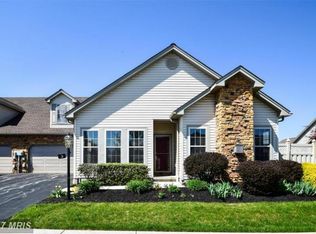 3 Wethersfield Dr, New Freedom, PA 17349