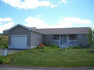 3711 Pheasant Ln, Middleboro, MA 02346
