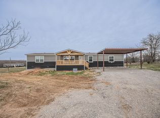 120 Princess Ct, Bridgeport, TX 76426