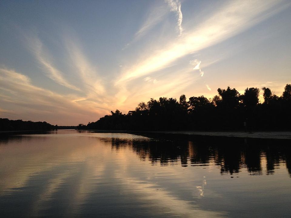 Enjoy the sunset over Pierre Part bay!