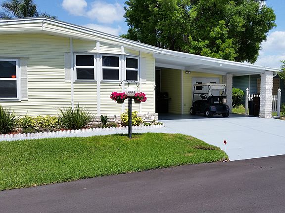 3rd image of 4448 Applegate Dr