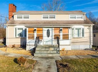 174 Furnace Woods Rd, Cortlandt Manor, NY 10567