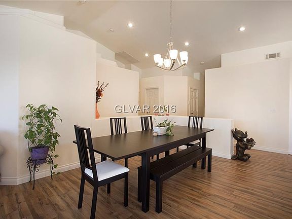 4th image of 7416 Shady Rock St