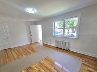 67-40 223rd Pl UNIT 1, Oakland Gardens, NY 11364
