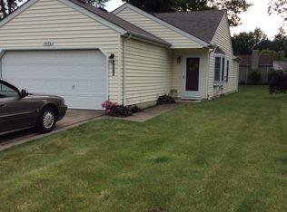 1926 Candlewood Dr, Avon, OH
