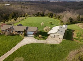 6370 Woods Ridge Rd, Dillsboro, IN 47018