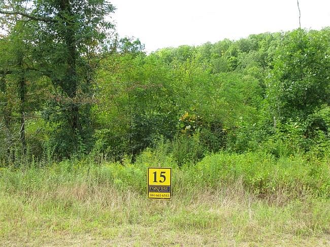 1st image of 15 Spice Run Rd