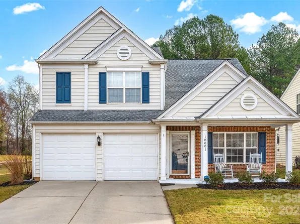 18001 Bluff Inlet Rd, Cornelius, NC 28031