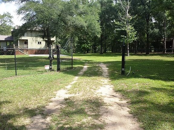 3rd image of 23 Riverview Dr