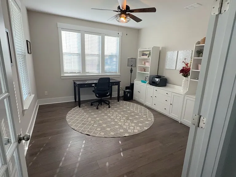 393 Oak Park St — Photo 5