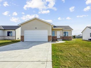 5020 N Toben Dr, Wichita, KS 67226