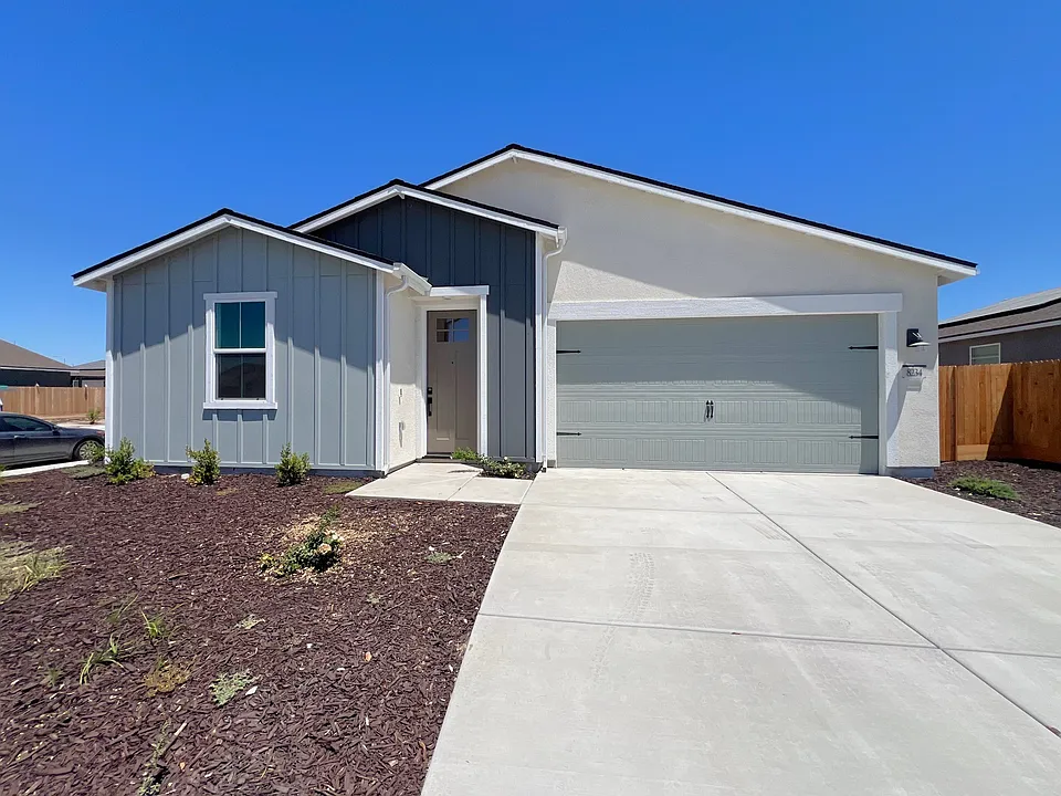 8234 March Violets Ave