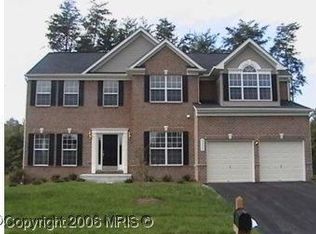 9900 Farm Pond Rd, Laurel, MD 20708