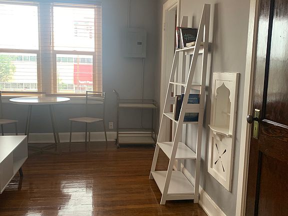2nd image of 1760 N Pearl St APT 14