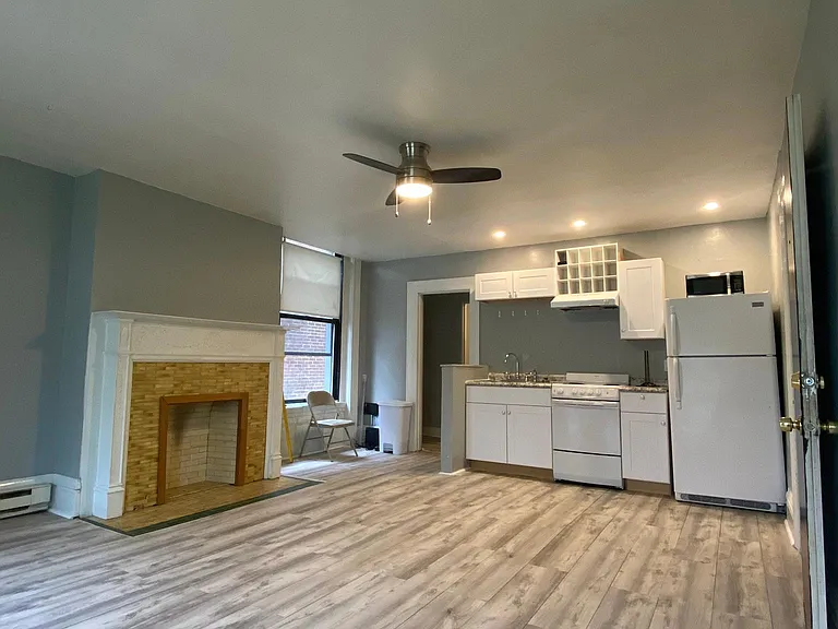 409 Morewood Ave #1A — Photo 1