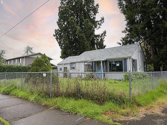 3rd image of 5418 A St