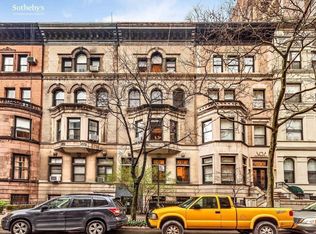 27 W 69th St, New York, NY 10023