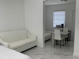 545 Michigan Ave