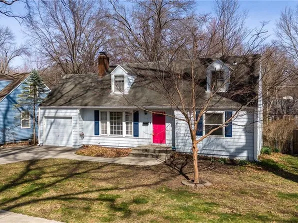 4514 W 72nd St, Prairie Village, KS 66208