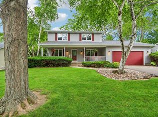 2746 Jacquelyn Dr, Fitchburg, WI 53711