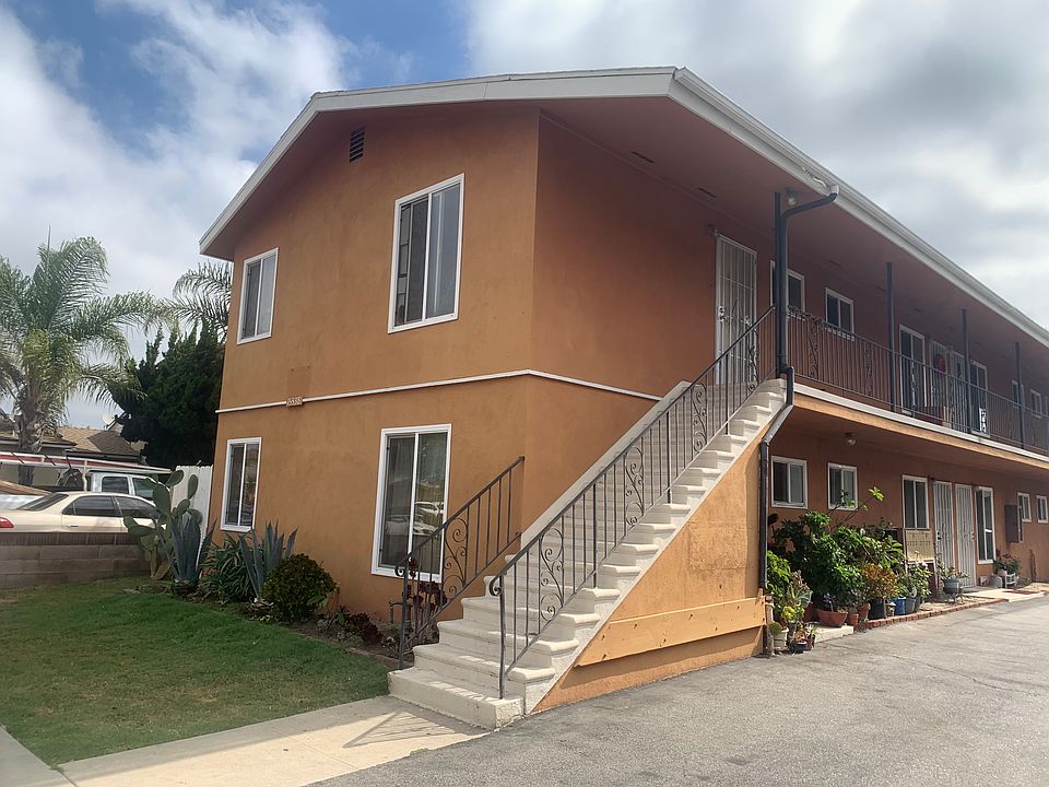 1st image of 15538 Bellflower Blvd