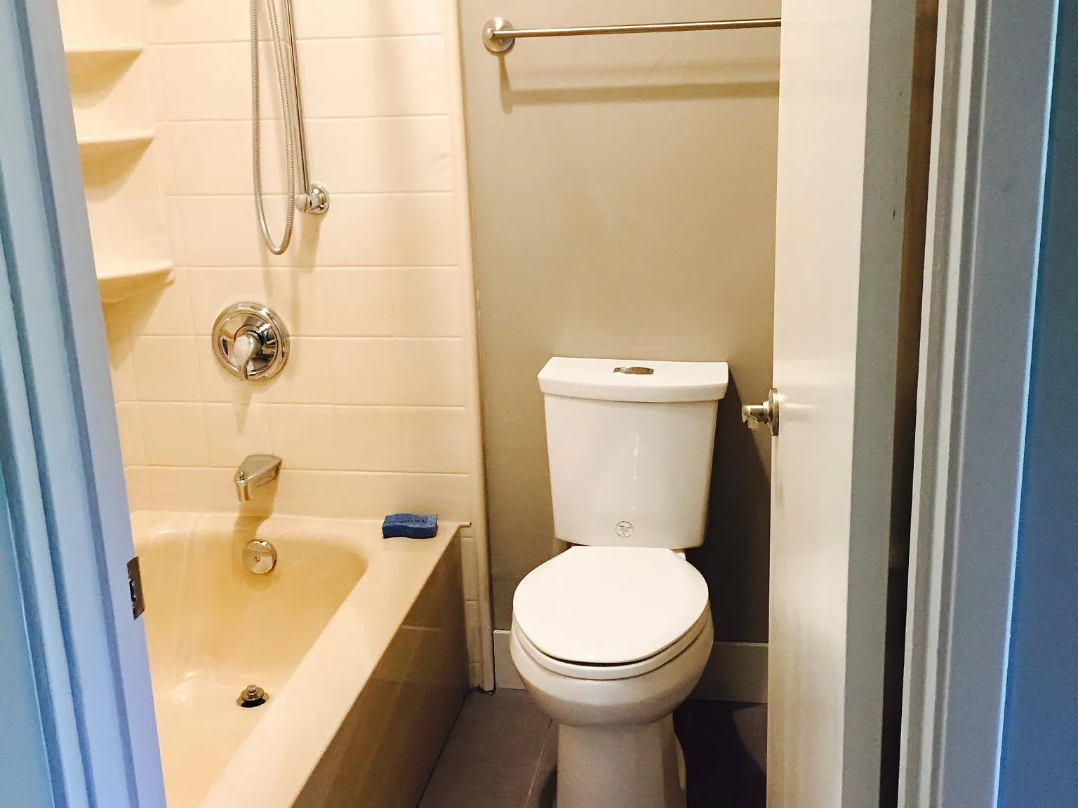 1 bed, 682 sqft, $1,600 — Photo 2