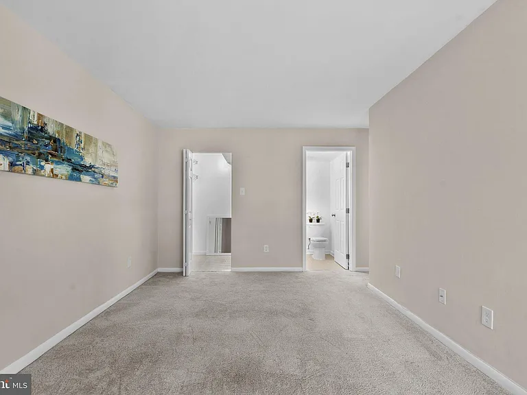 11240 Chestnut Grove Sq #157 — Photo 28