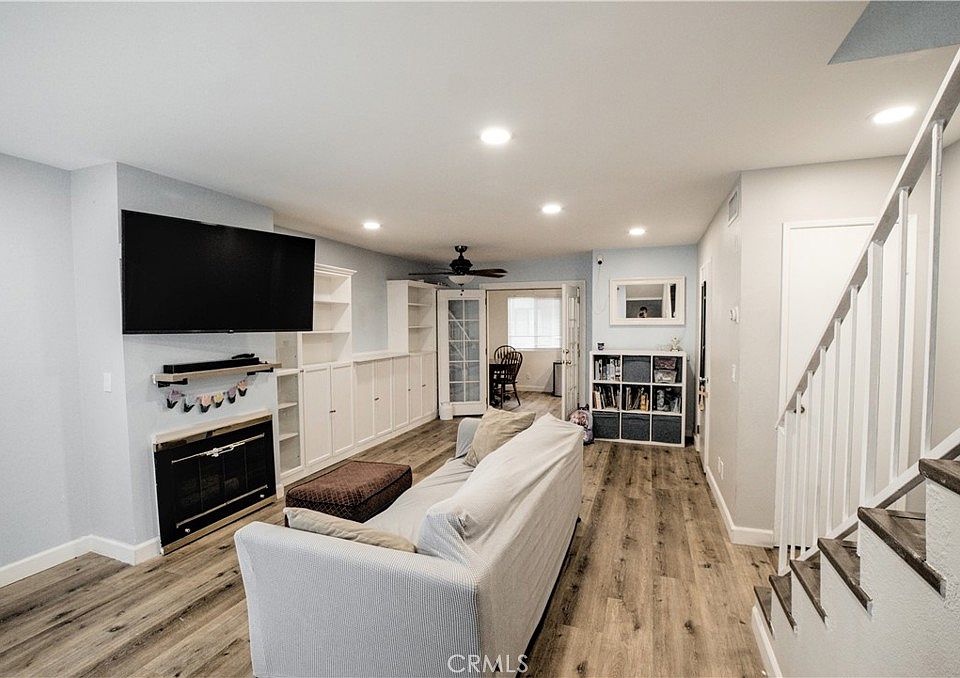 1st image of 9140 Burnet Ave Unit 3