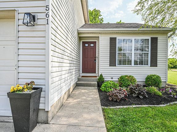 3rd image of 561 Hearthstone Ct