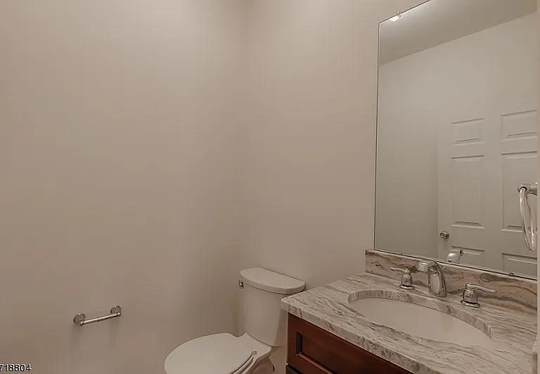 15 Decroce Ct — Photo 3