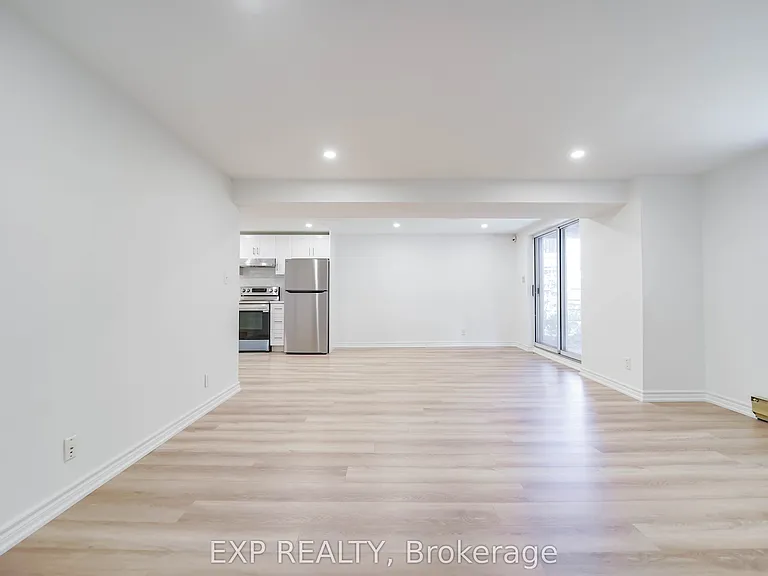 195 Savage Rd #BASEMENT — Photo 10