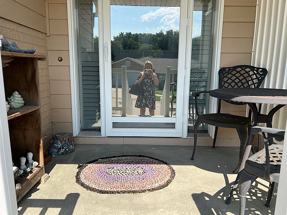 2nd image of 111 McKenzie Cir